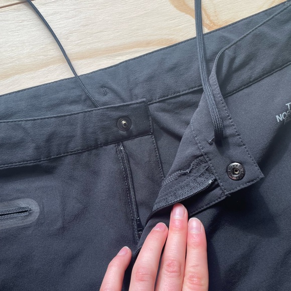 Northface mid-rise outdoor pant - Picture 3 of 5